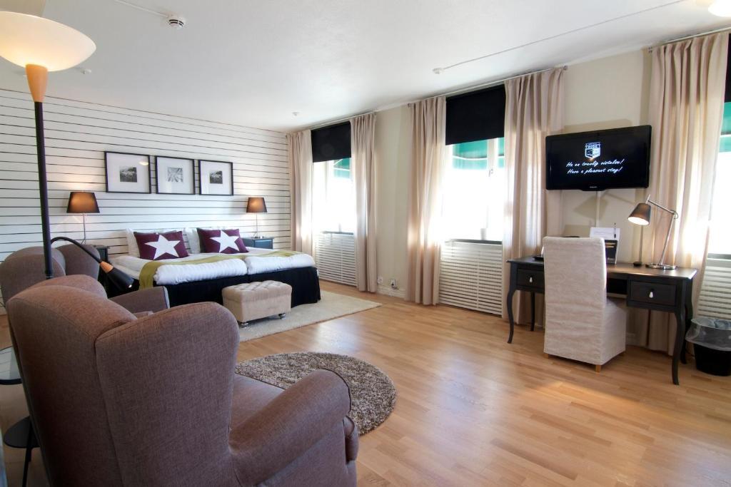 Hotell Tinget Sala Buitenkant foto