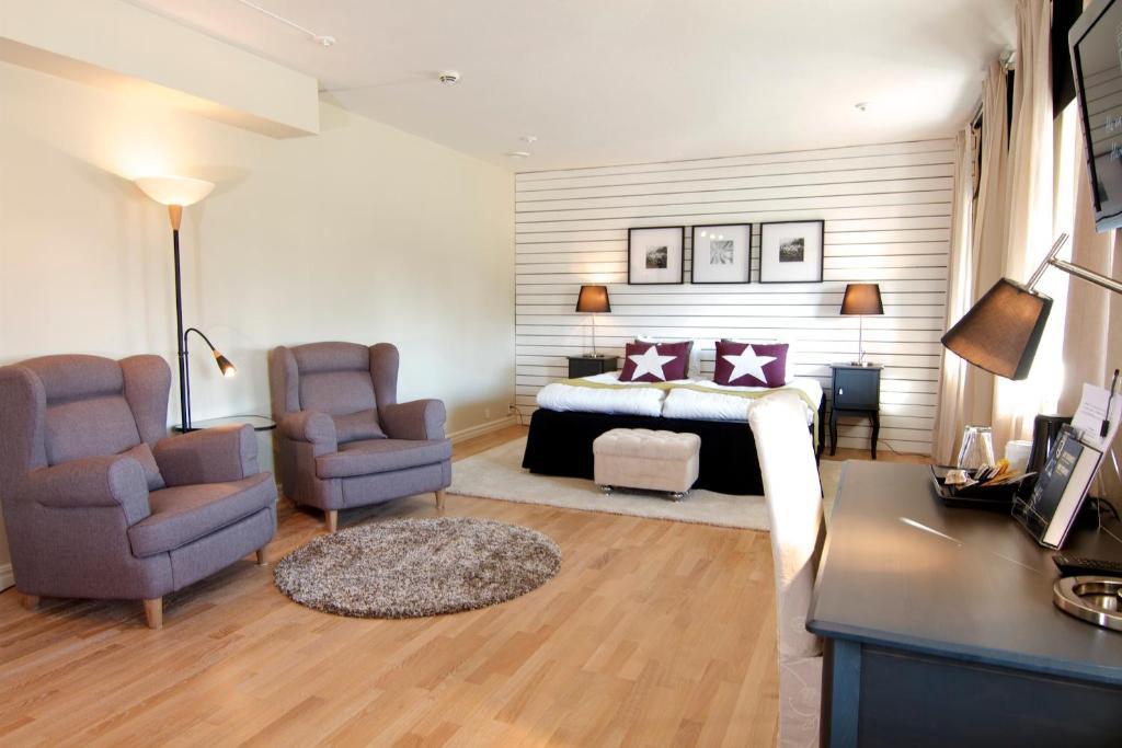 Hotell Tinget Sala Buitenkant foto