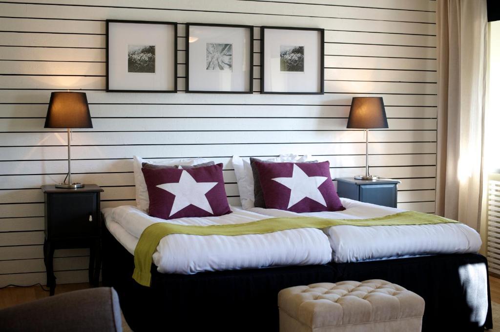 Hotell Tinget Sala Buitenkant foto